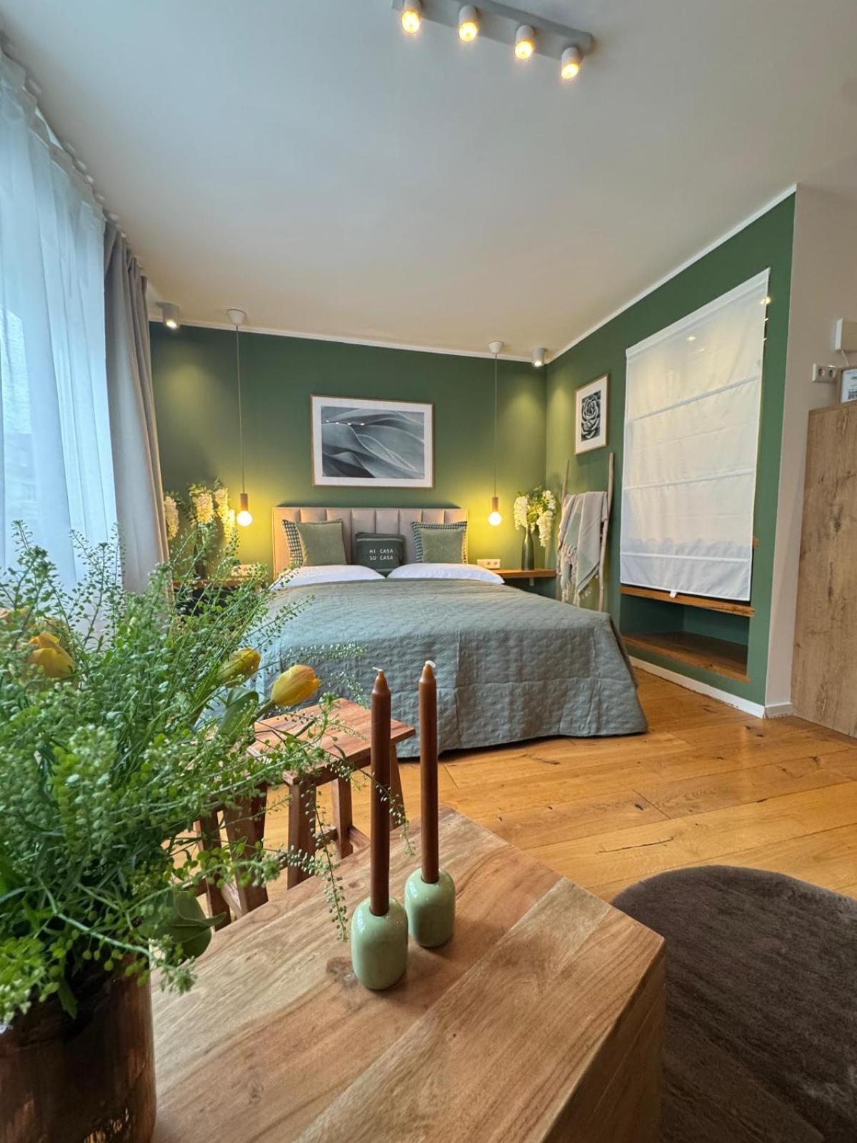 Apartment Nettes In Düsseldorf-derendorf - Stylisch + Gemütlich Düsseldorf